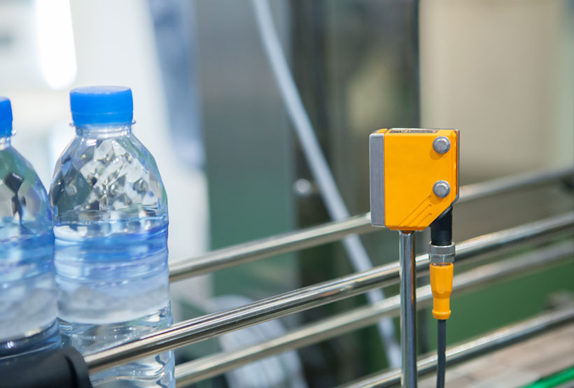 光電センサについて｜食品業界：包装工程の自動化・品質保証